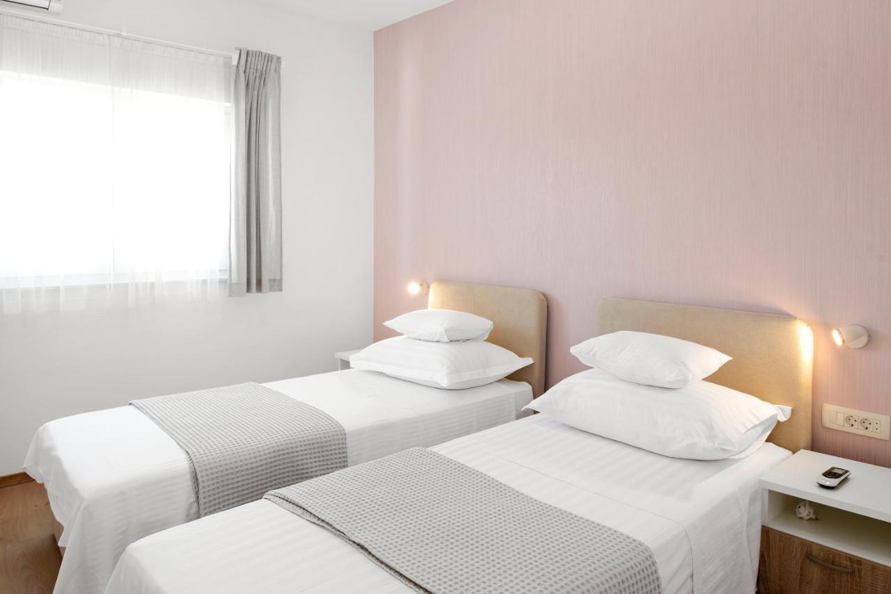 Aaa Anic Amazing Apartments Deluxe سبليت المظهر الخارجي الصورة