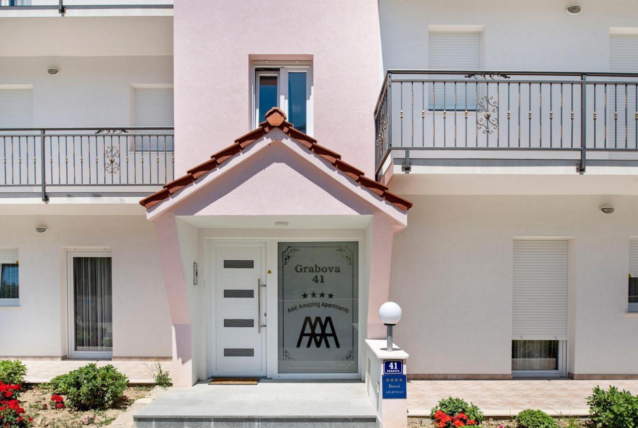Aaa Anic Amazing Apartments Deluxe سبليت المظهر الخارجي الصورة