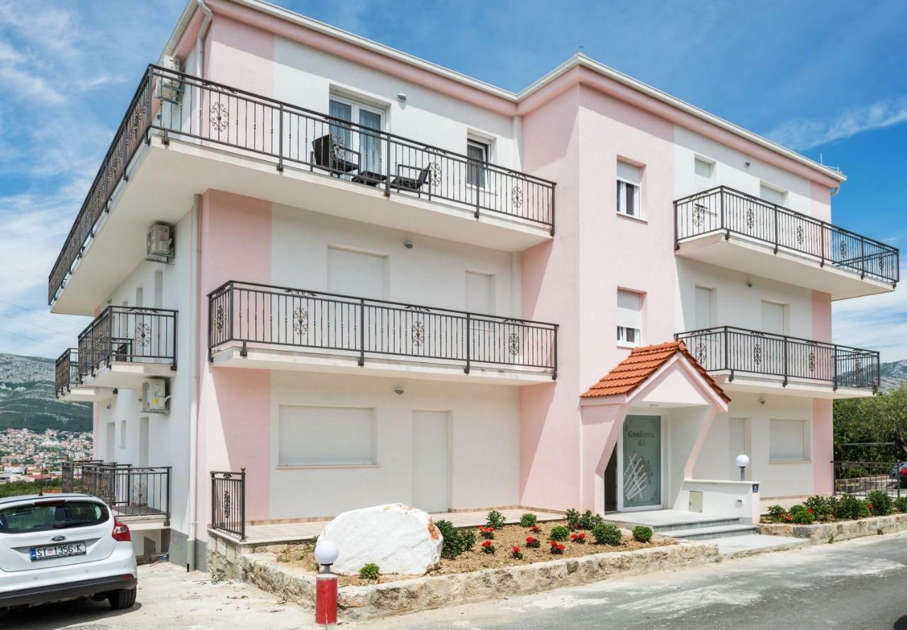 Aaa Anic Amazing Apartments Deluxe سبليت المظهر الخارجي الصورة